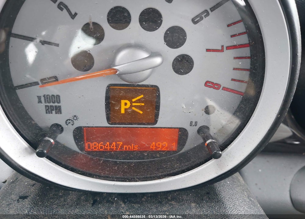 2010 MINI COOPER S VIN: WMWMF7C55ATX42455
