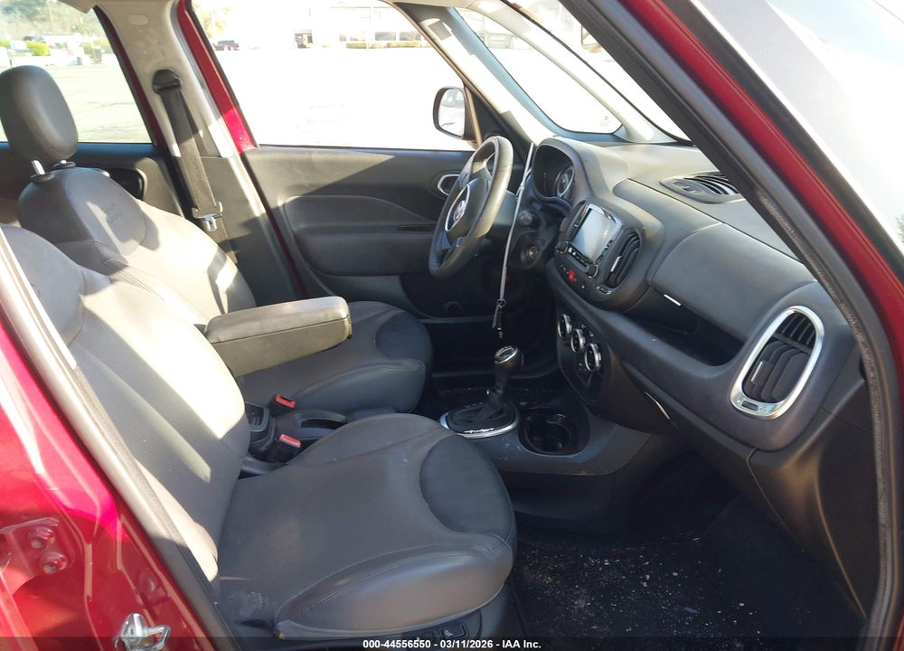 2014 FIAT 500L LOUNGE VIN: ZFBCFACH5EZ018468