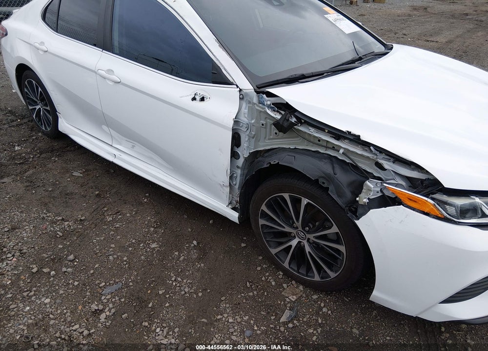 2020 TOYOTA CAMRY SE VIN: 4T1G11AK8LU909985