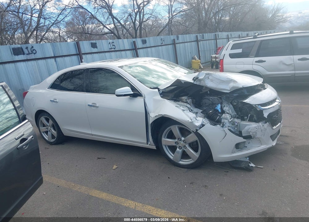 2015 CHEVROLET MALIBU 2LZ VIN: 1G11G5SX3FF138895
