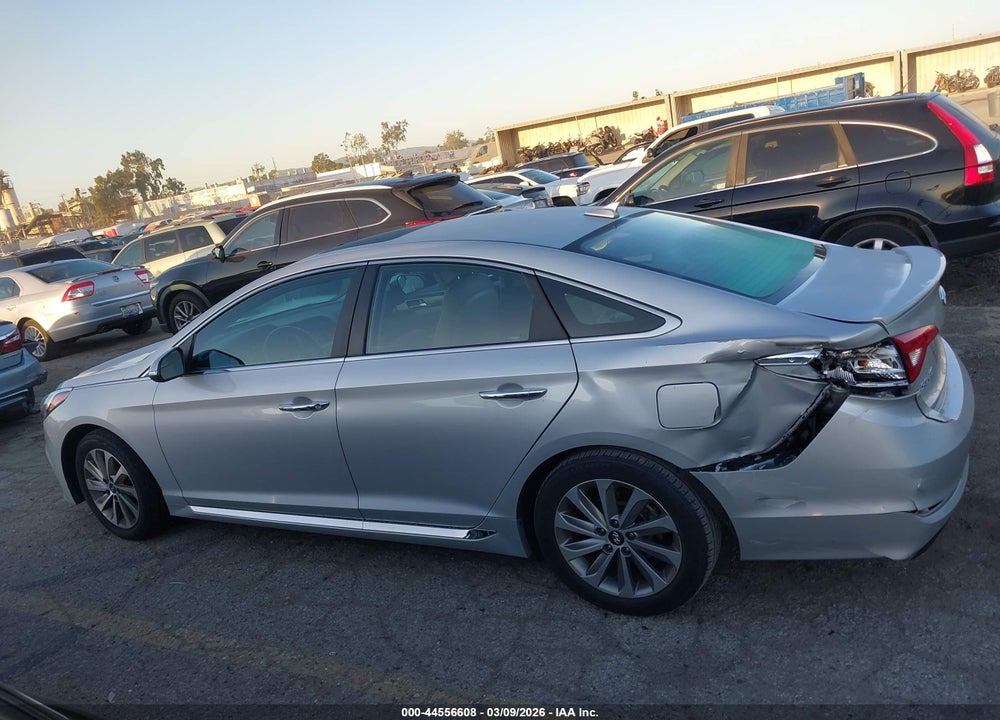 2017 HYUNDAI SONATA SPORT VIN: 5NPE34AF2HH471282