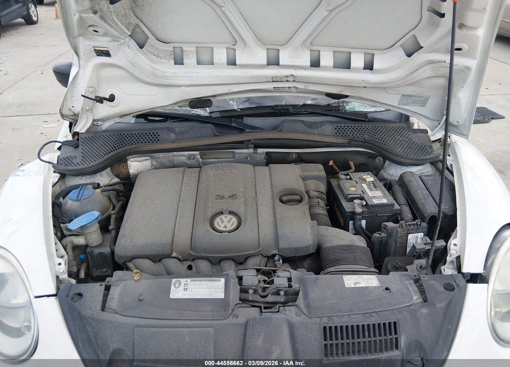 2014 VOLKSWAGEN BEETLE 2.5L ENTRY VIN: 3VWFP7ATXEM603529
