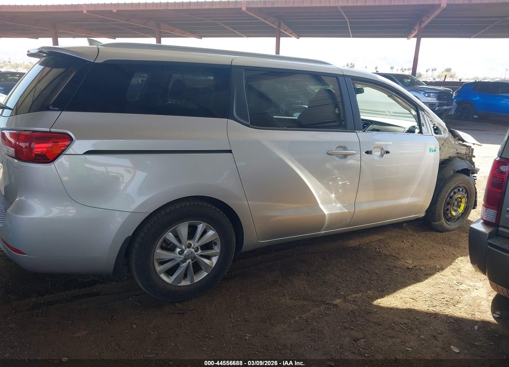 2015 KIA SEDONA LX VIN: KNDMB5C10F6040033