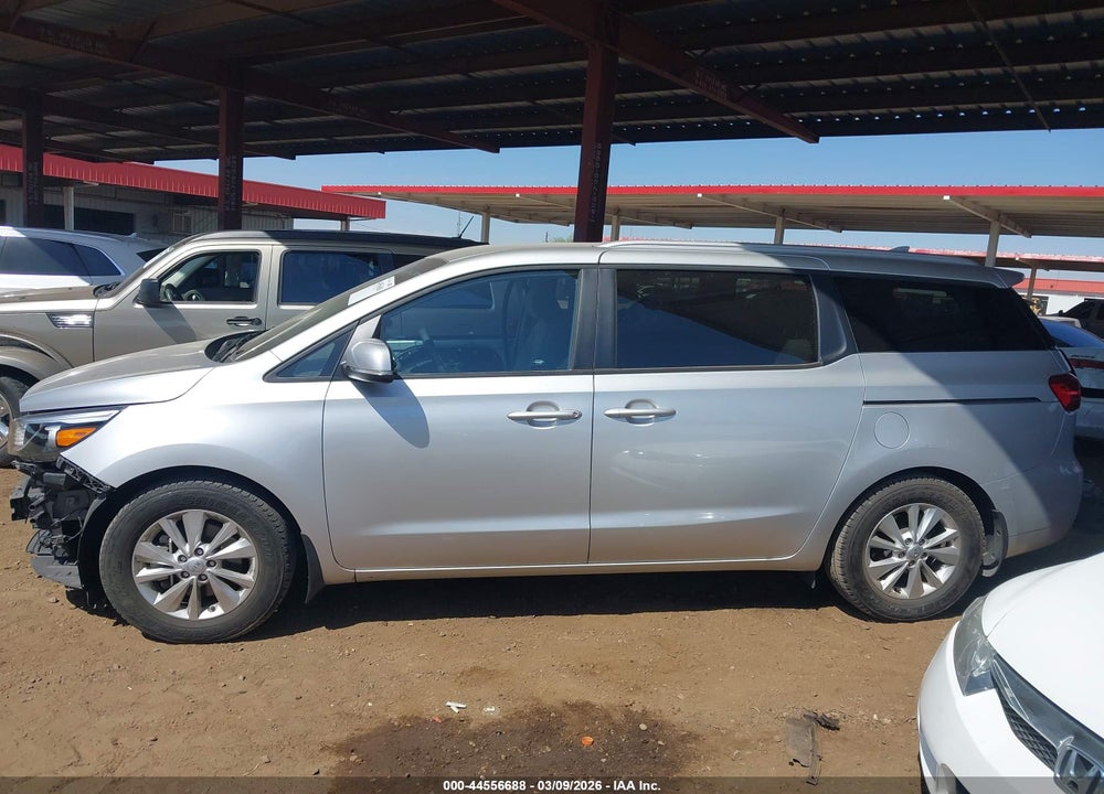 2015 KIA SEDONA LX VIN: KNDMB5C10F6040033