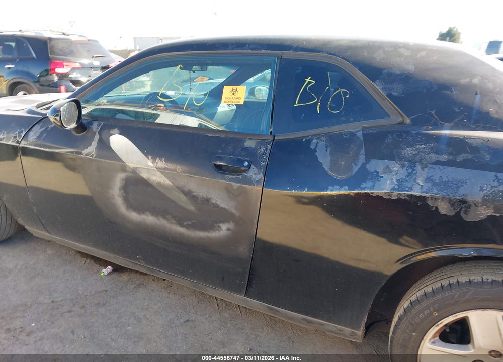2013 DODGE CHALLENGER SXT VIN: 2C3CDYAG7DH719103