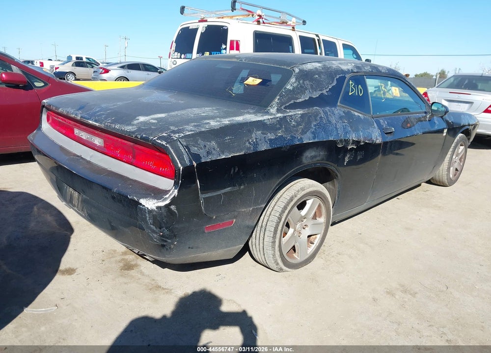 2013 DODGE CHALLENGER SXT VIN: 2C3CDYAG7DH719103
