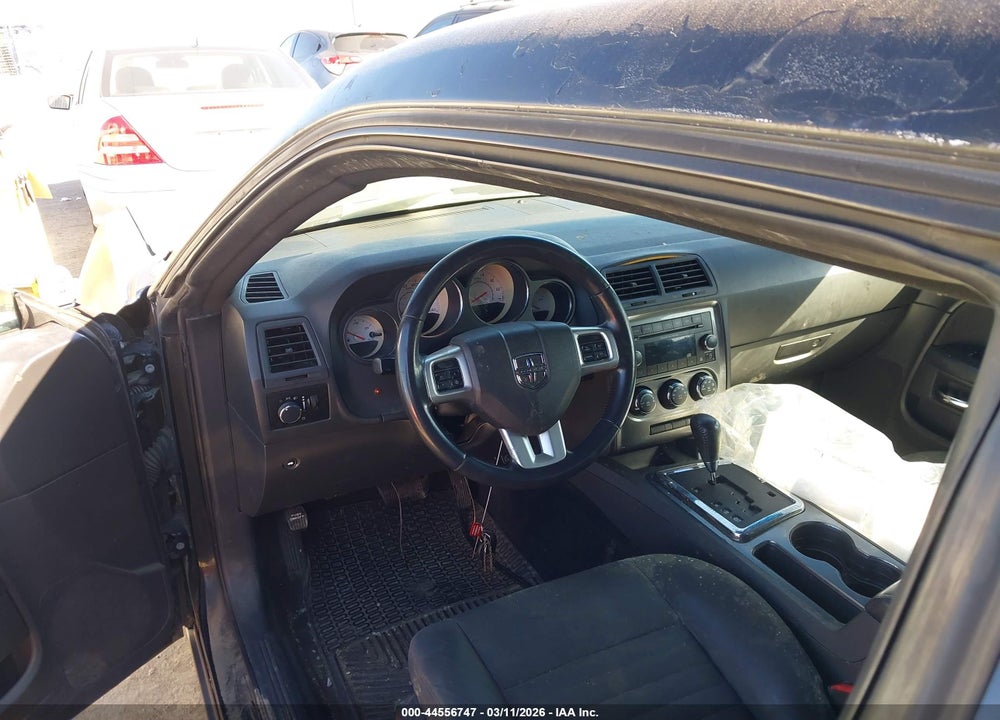 2013 DODGE CHALLENGER SXT VIN: 2C3CDYAG7DH719103