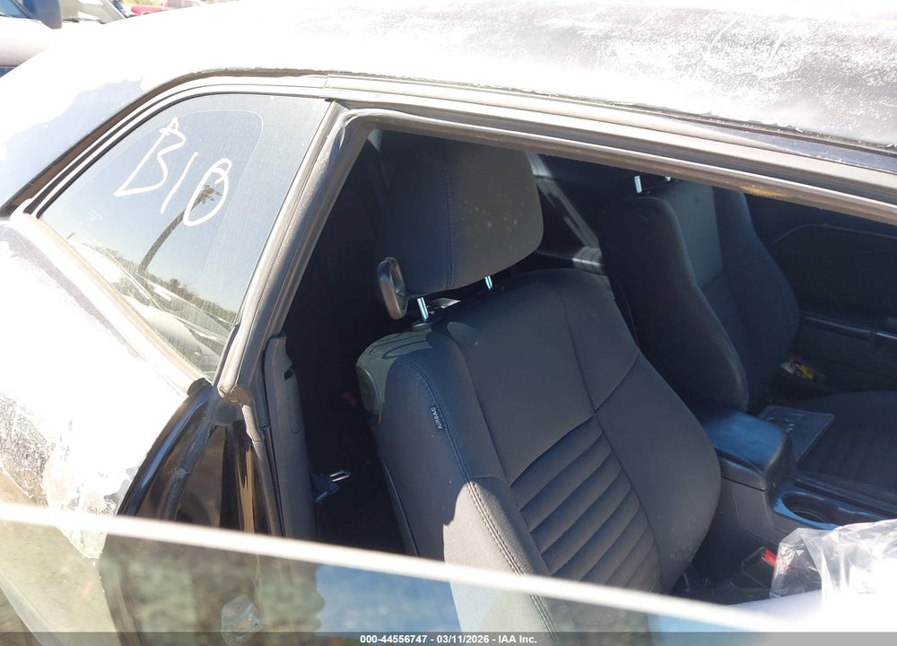 2013 DODGE CHALLENGER SXT VIN: 2C3CDYAG7DH719103
