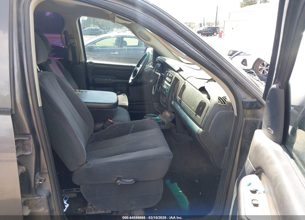 2002 DODGE RAM 1500 ST VIN: 1D7HA18N82S565180