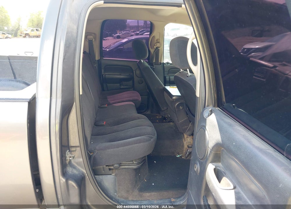 2002 DODGE RAM 1500 ST VIN: 1D7HA18N82S565180