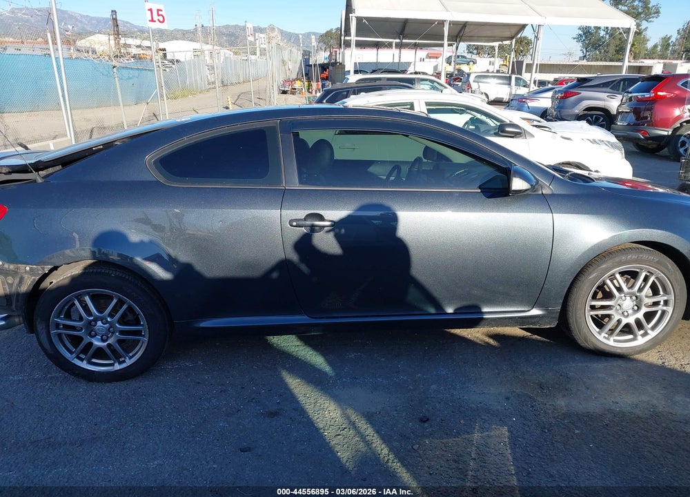 2005 SCION TC VIN: JTKDE177550002189