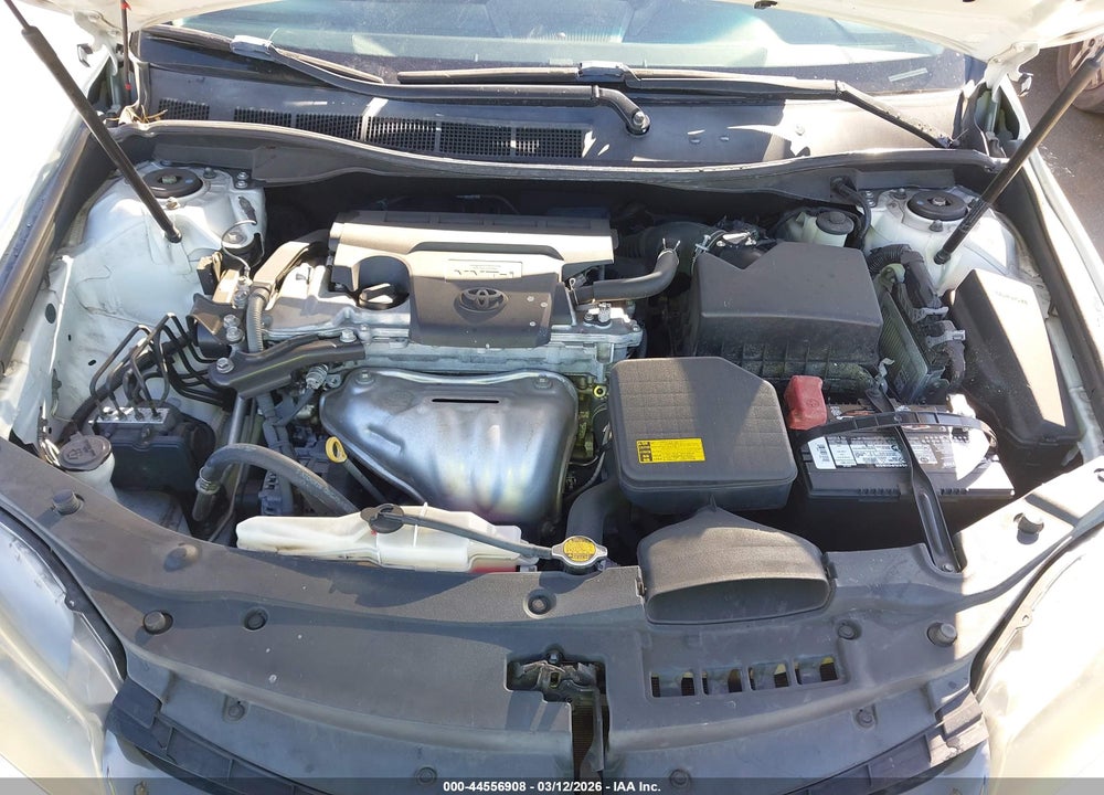2015 TOYOTA CAMRY SE VIN: 4T1BF1FK0FU034670