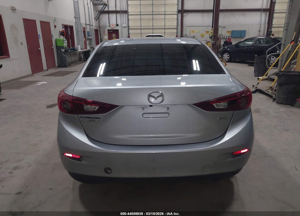 2018 MAZDA 3 SPORT VIN: 3MZBN1U7XJM270646