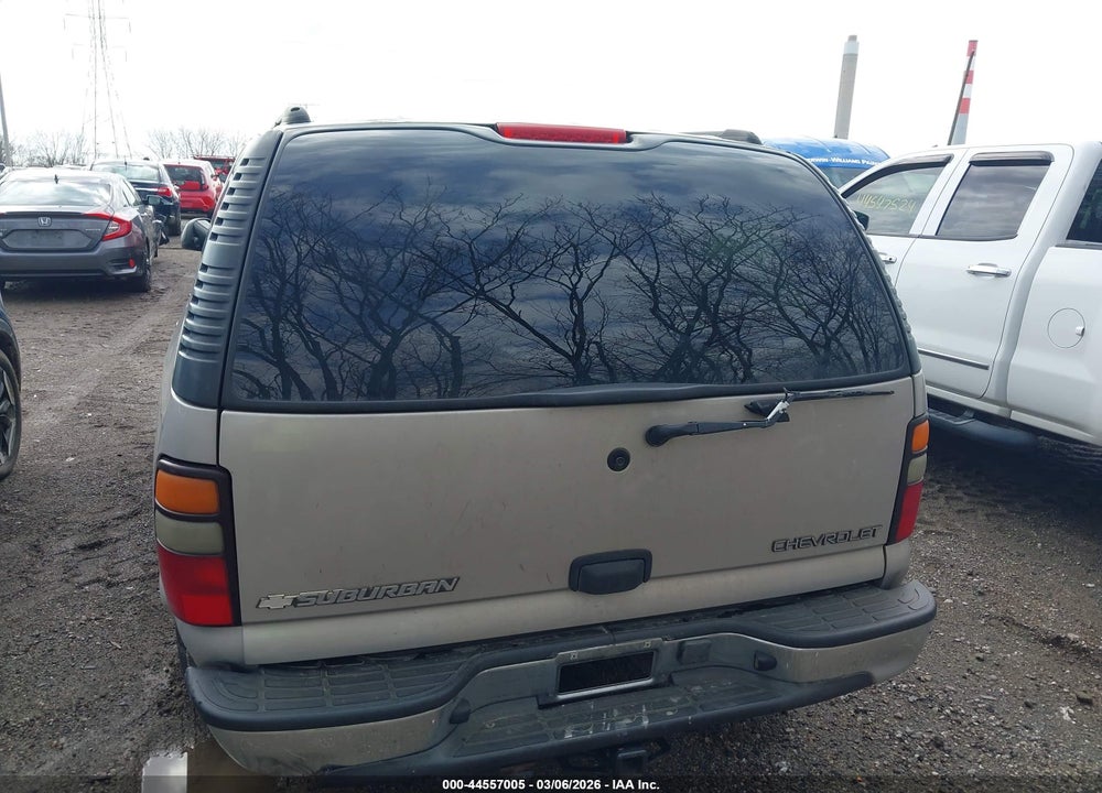 2004 CHEVROLET SUBURBAN 1500 LT VIN: 1GNFK16Z04J138788