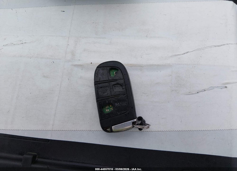 2019 DODGE CHALLENGER SXT VIN: 2C3CDZAG1KH557603