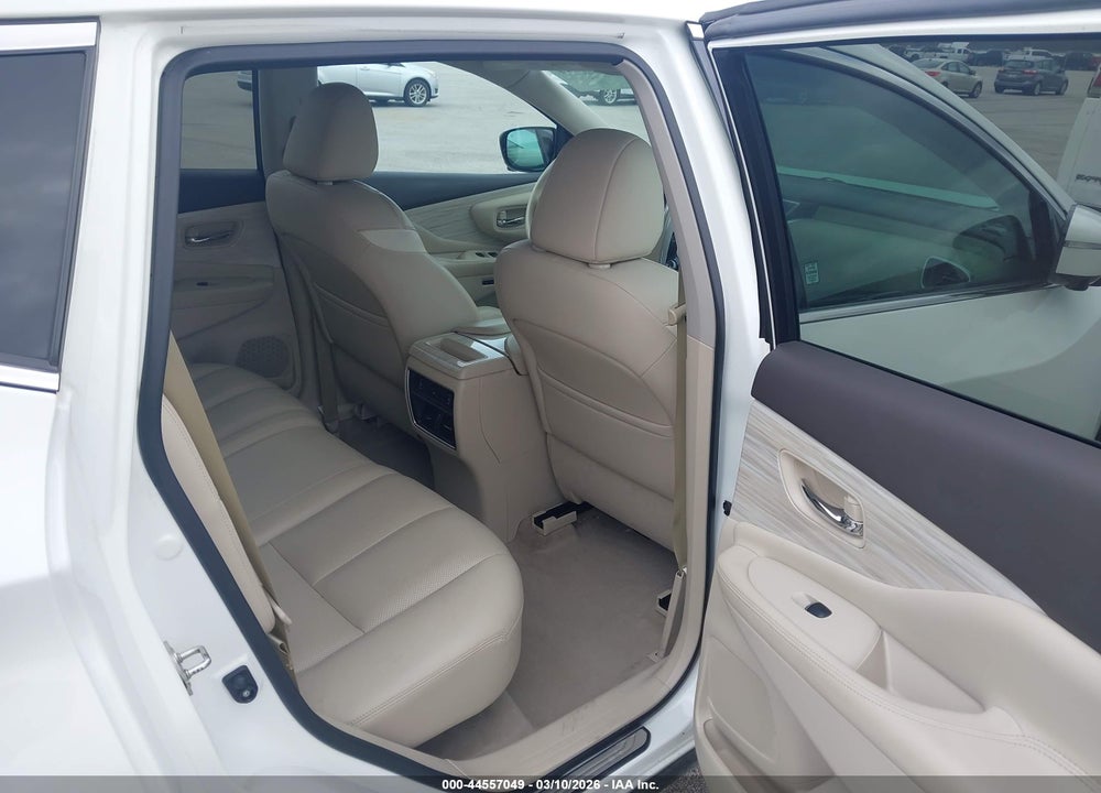 2015 NISSAN MURANO PLATINUM VIN: 5N1AZ2MH4FN270653