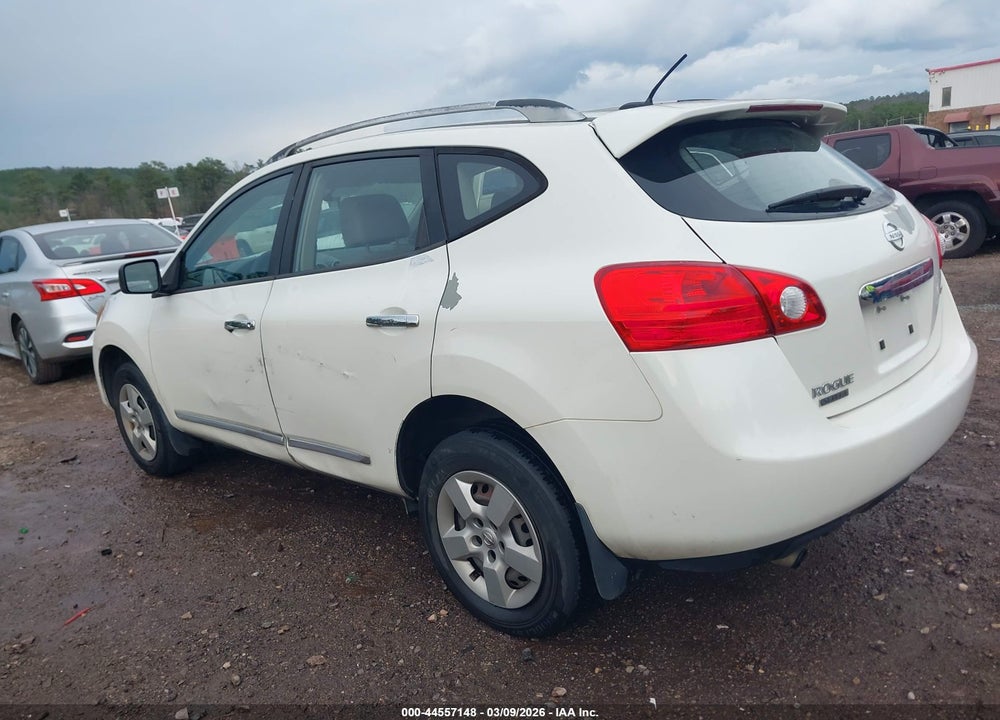 2014 NISSAN ROGUE SELECT S VIN: JN8AS5MT2EW610152
