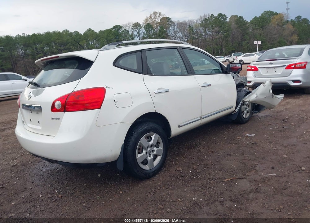 2014 NISSAN ROGUE SELECT S VIN: JN8AS5MT2EW610152
