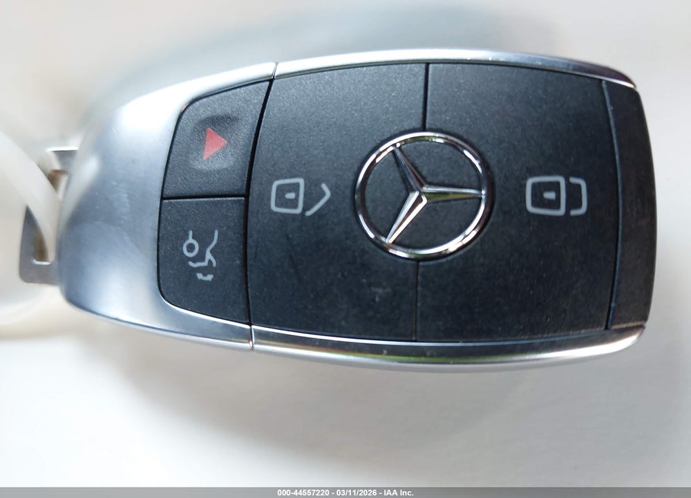 2019 MERCEDES-BENZ C 300 VIN: WDDWK8DB4KF772246