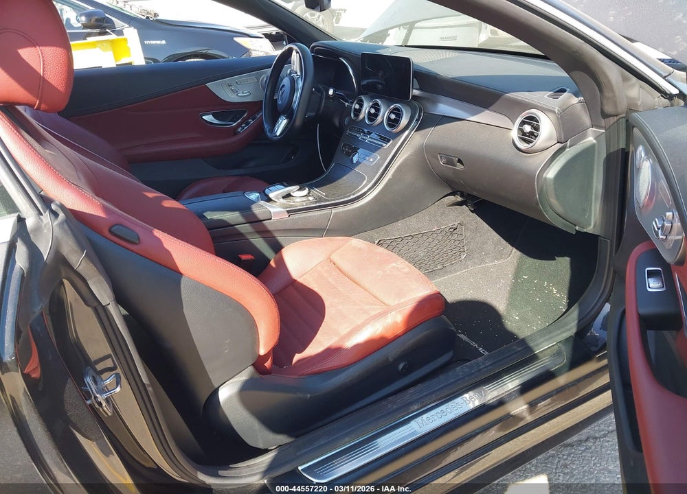 2019 MERCEDES-BENZ C 300 VIN: WDDWK8DB4KF772246