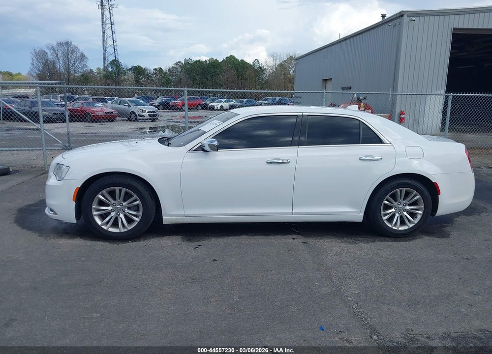 2017 CHRYSLER 300 LIMITED VIN: 2C3CCAAGXHH516643