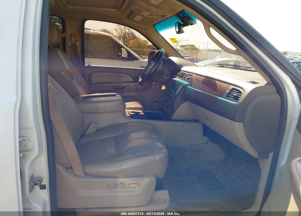 2008 GMC YUKON SLT VIN: 1GKFK130X8R265784