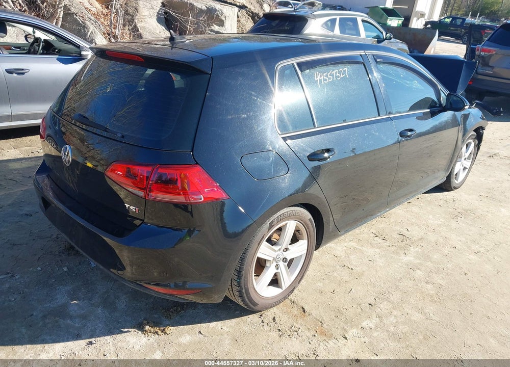 2017 VOLKSWAGEN GOLF TSI S 4-DOOR/TSI WOLFSBURG EDITION 4-DOOR VIN: 3VW117AU5HM070076