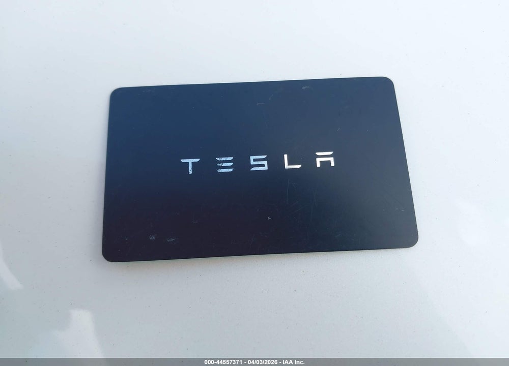 2025 TESLA MODEL Y LONG RANGE DUAL MOTOR ALL-WHEEL DRIVE VIN: 7SAYGDEEXSA368362