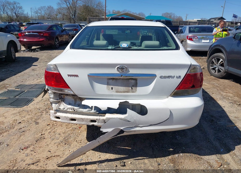 2005 TOYOTA CAMRY LE VIN: 4T1BE30K15U575619