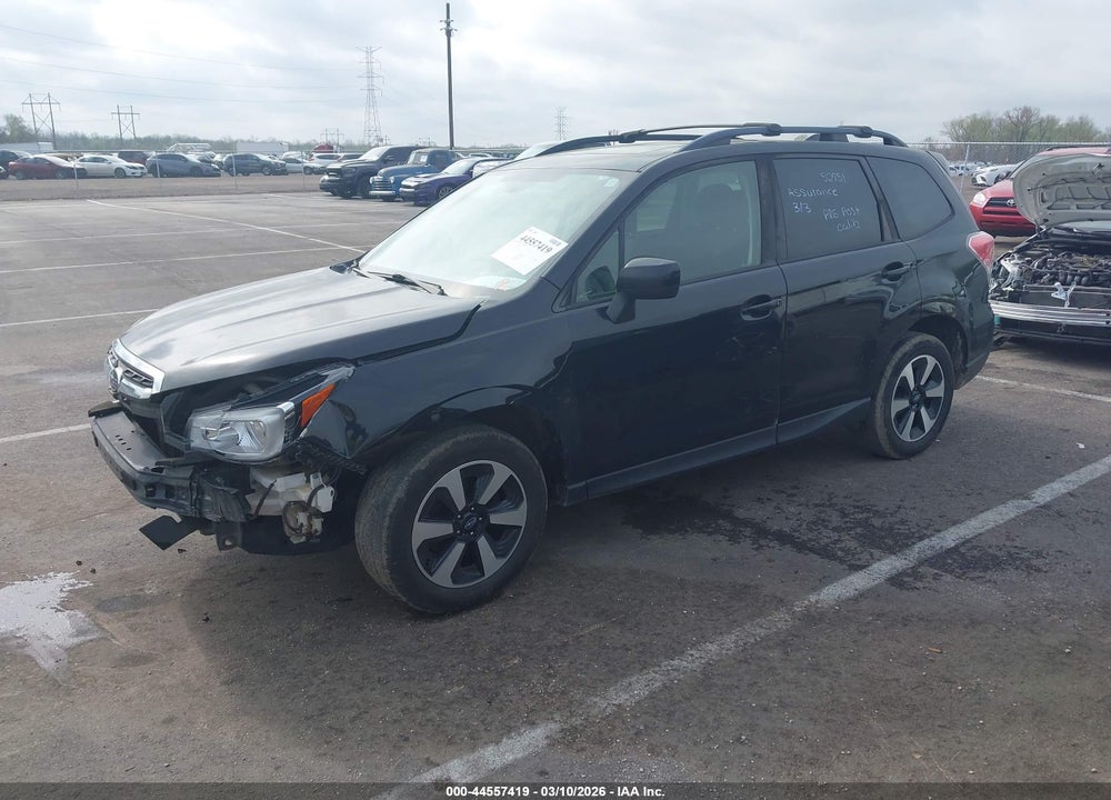2018 SUBARU FORESTER 2.5I PREMIUM VIN: JF2SJAGC7JH528389