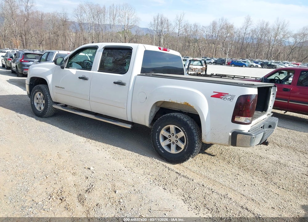 2011 GMC SIERRA 1500 SLE VIN: 3GTP2VE32BG187250