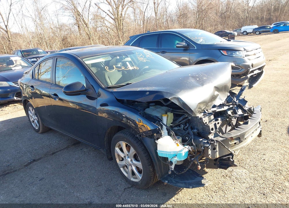 2011 MAZDA 3 I TOURING VIN: JM1BL1VF7B1386867