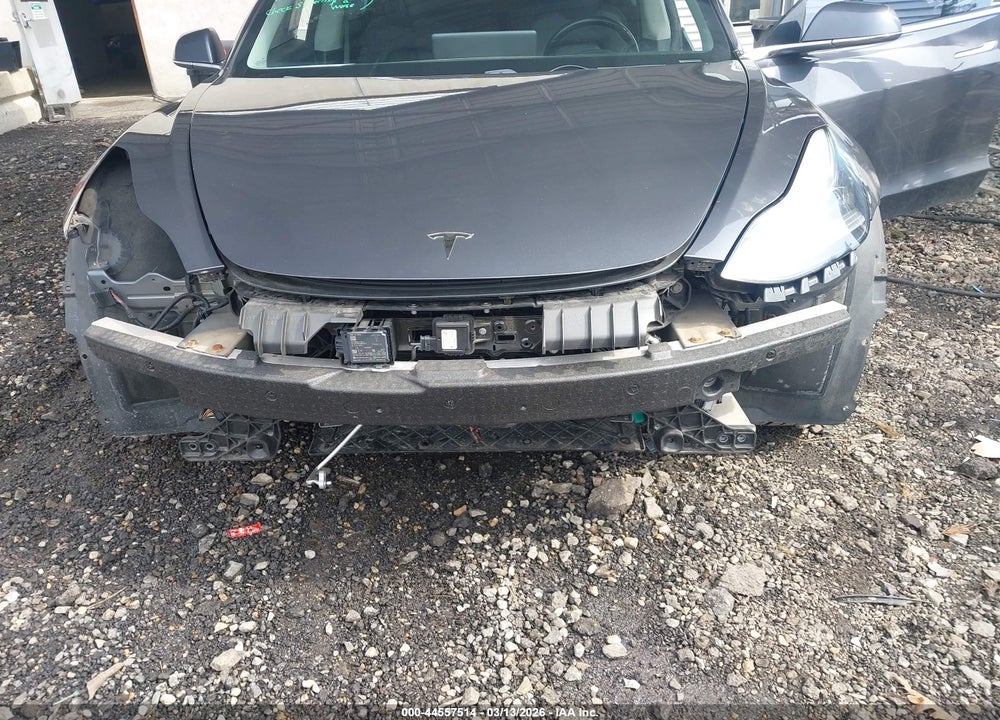 2018 TESLA MODEL 3 LONG RANGE/PERFORMANCE VIN: 5YJ3E1EB0JF116591