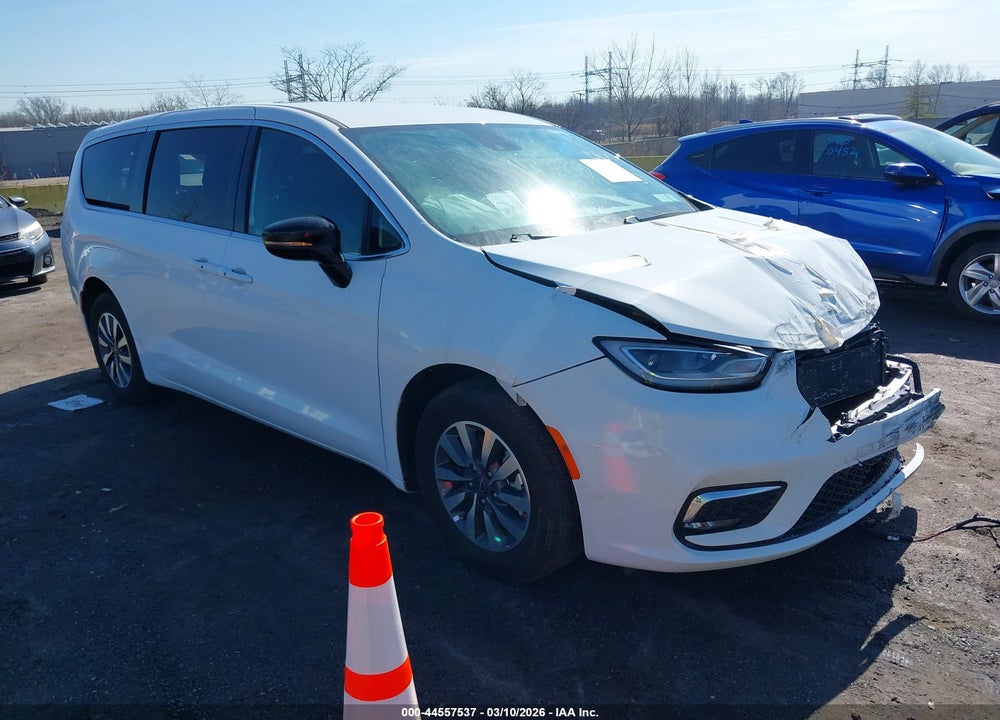 2025 CHRYSLER PACIFICA H VIN: 2C4RC1S7XSR572314
