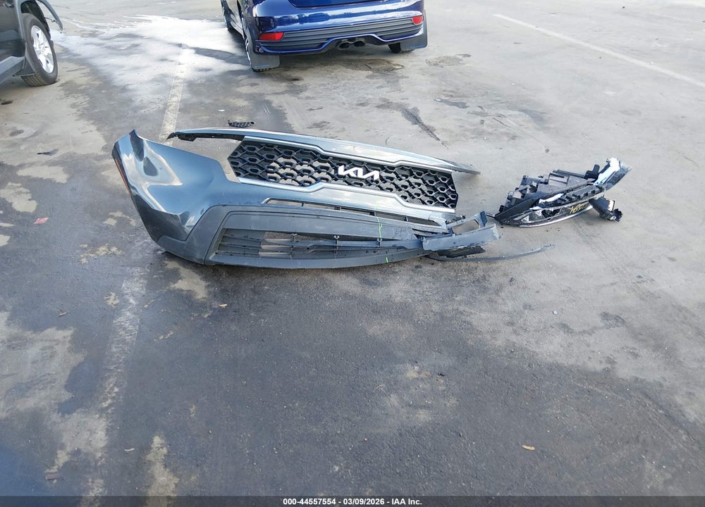 2022 KIA SORENTO LX VIN: 5XYRG4LC1NG155853