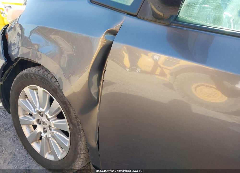 2011 TOYOTA SIENNA LIMITED V6 VIN: 5TDYK3DC2BS003582