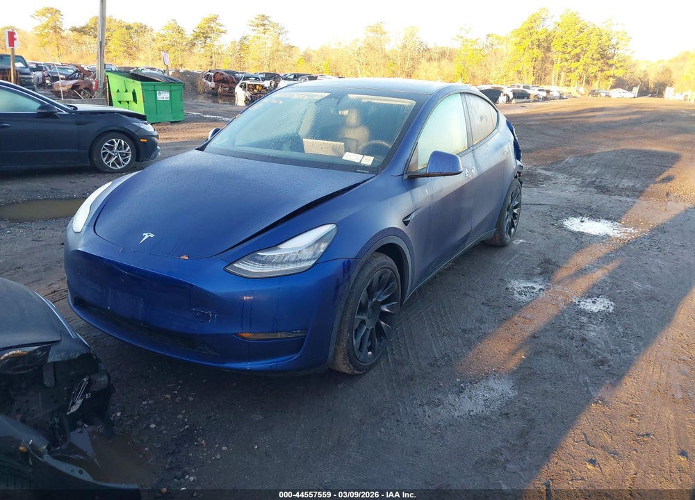 2021 TESLA MODEL Y LONG RANGE DUAL MOTOR ALL-WHEEL DRIVE VIN: 5YJYGDEE1MF092494