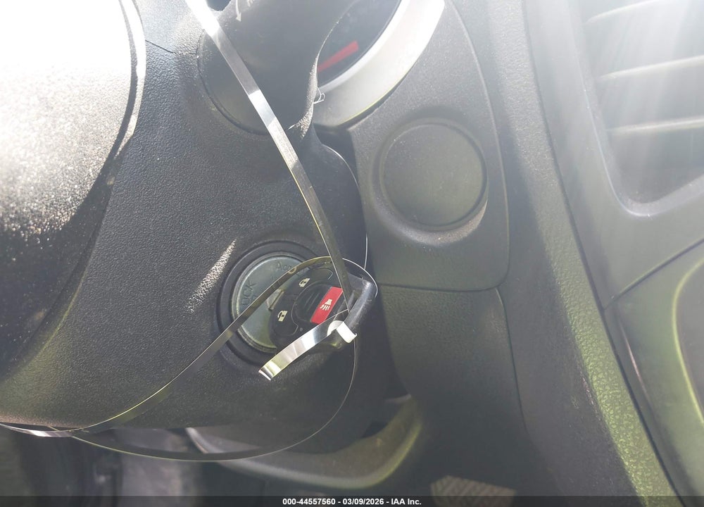 2013 NISSAN JUKE S VIN: JN8AF5MV8DT214362
