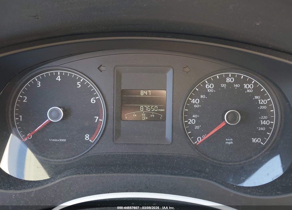 2014 VOLKSWAGEN JETTA 2.0L S VIN: 3VW2K7AJ2EM391124