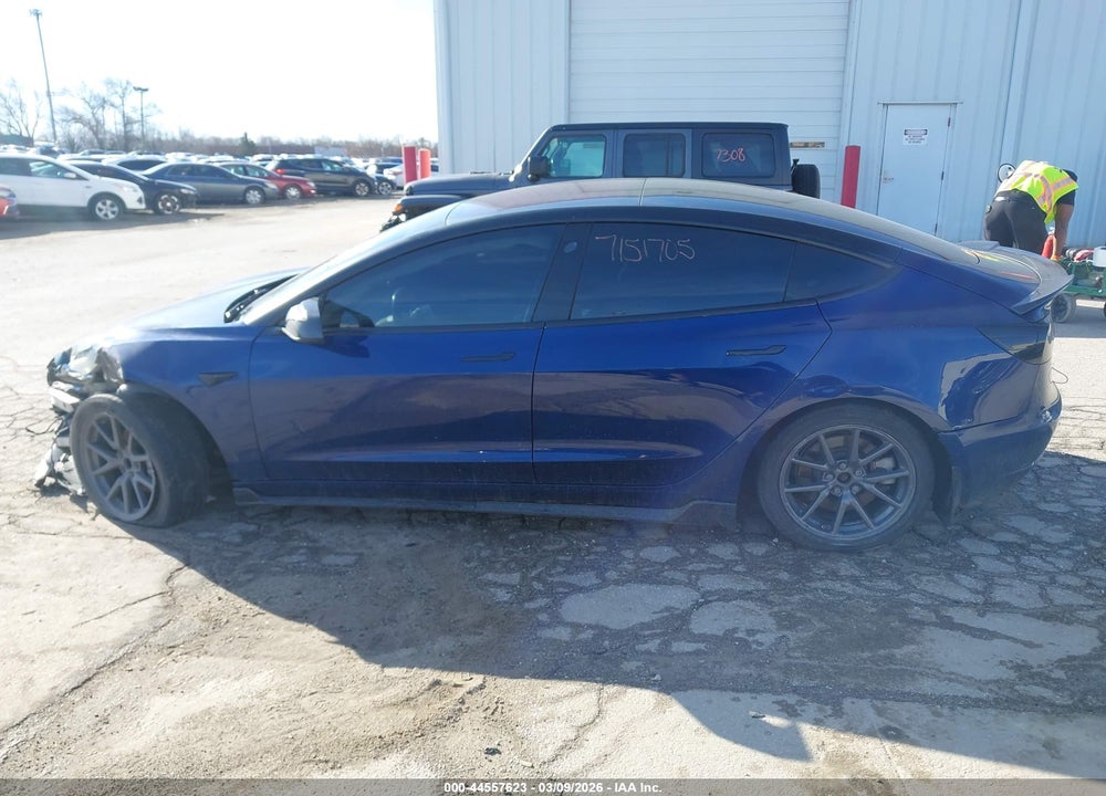 2018 TESLA MODEL 3 LONG RANGE/MID RANGE VIN: 5YJ3E1EA8JF026113
