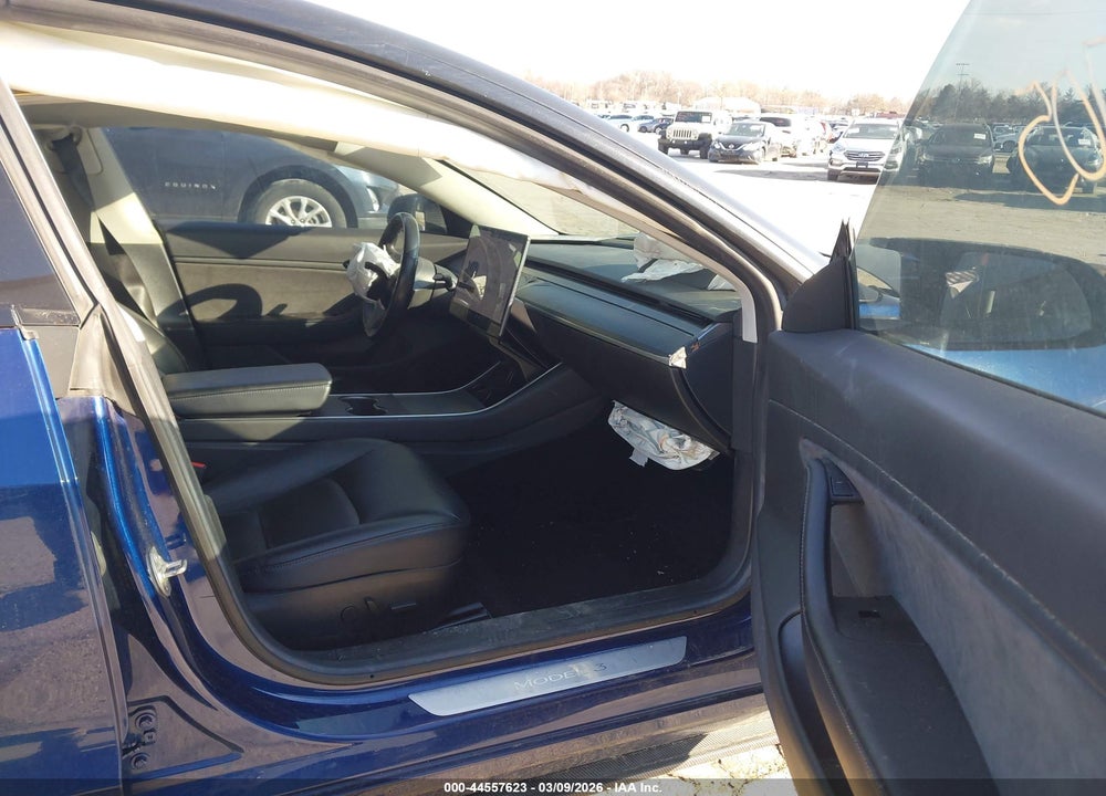 2018 TESLA MODEL 3 LONG RANGE/MID RANGE VIN: 5YJ3E1EA8JF026113