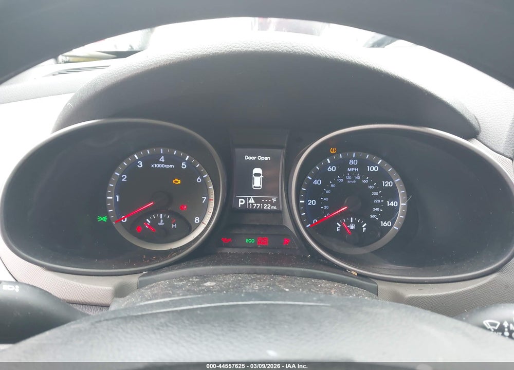 2015 HYUNDAI SANTA FE SPORT 2.4L VIN: 5XYZTDLB0FG245371