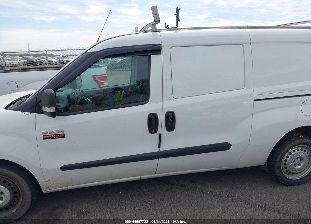 2018 RAM PROMASTER CITY TRADESMAN VIN: ZFBERFAB9J6J01151