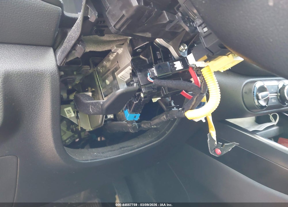 2020 KIA SOUL LX VIN: KNDJ23AU9L7010880