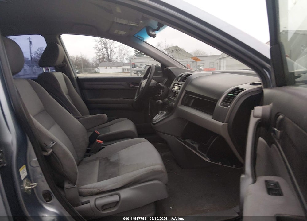 2009 HONDA CR-V LX VIN: JHLRE48379C020811