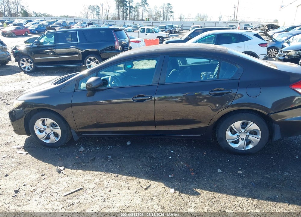 2013 HONDA CIVIC LX VIN: 2HGFB2F52DH589400
