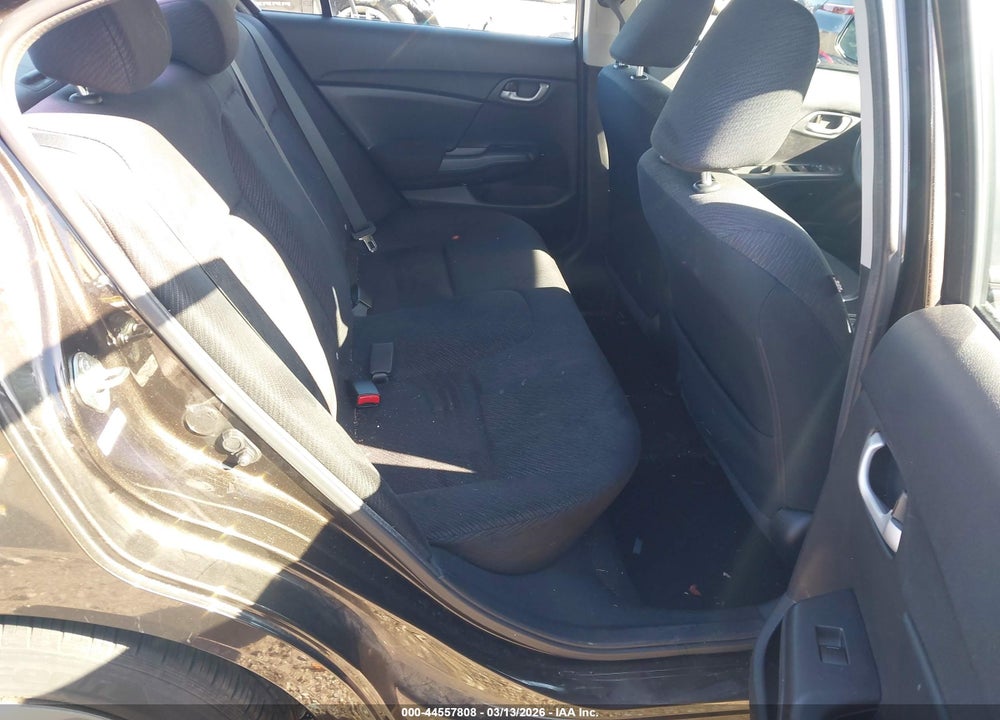 2013 HONDA CIVIC LX VIN: 2HGFB2F52DH589400