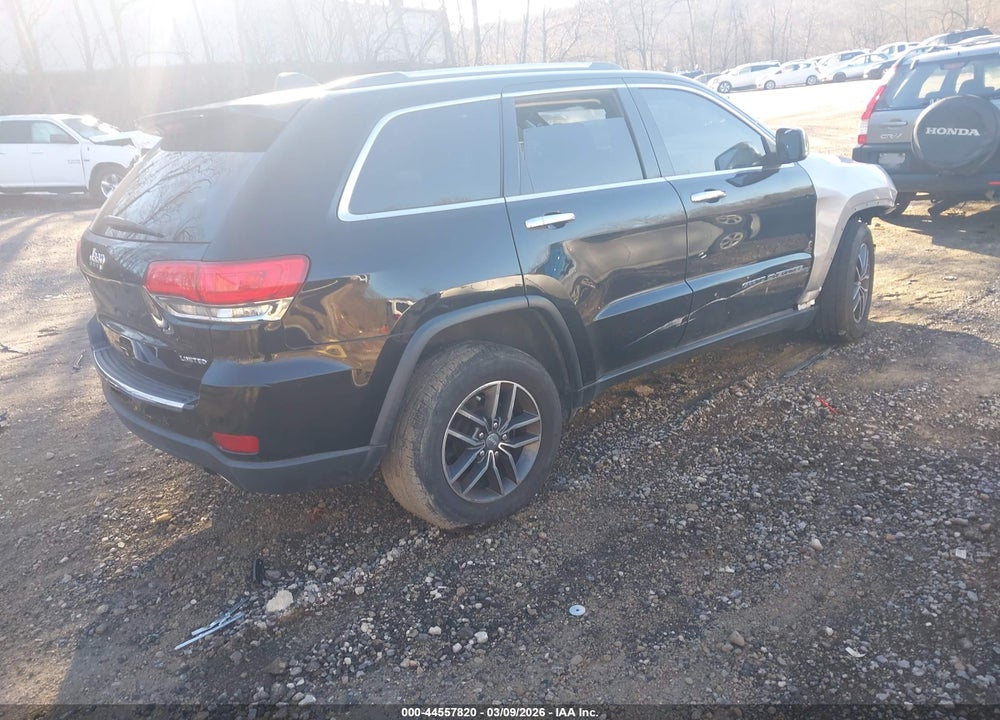2017 JEEP GRAND CHER VIN: 1C4RJFBG9HC880174