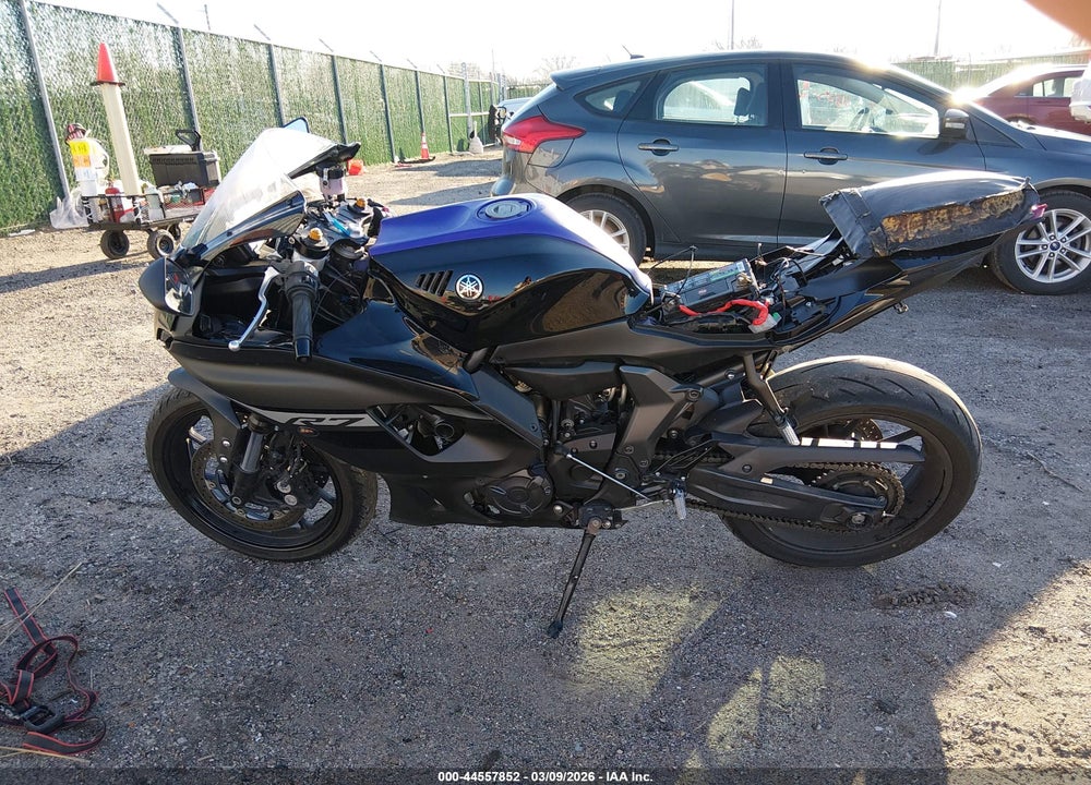 2024 YAMAHA YZFR7 VIN: JYARM38E5RA014203