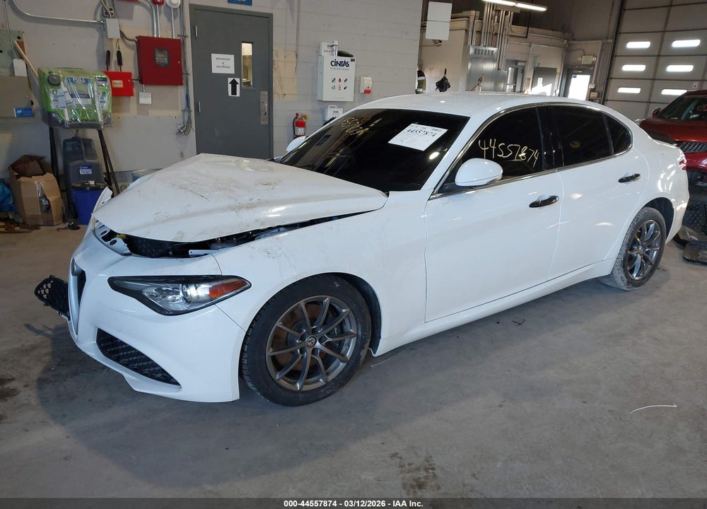 2018 ALFA ROMEO GIULIA AWD VIN: ZARFAEDN3J7576674